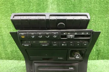 БЛОК УПРАВЛЕНИЯ КЛИМАТ КОНТРОЛЕМ НА TOYOTA CROWN JZS131