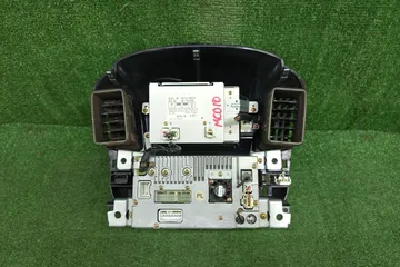 БЛОК УПРАВЛЕНИЯ КЛИМАТ КОНТРОЛЕМ НА TOYOTA HARRIER MCU10W