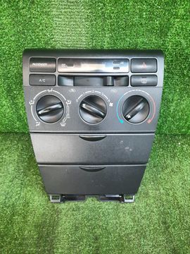 БЛОК УПРАВЛЕНИЯ КЛИМАТ КОНТРОЛЕМ НА TOYOTA COROLLA NZE121