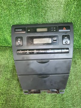 БЛОК УПРАВЛЕНИЯ КЛИМАТ КОНТРОЛЕМ НА TOYOTA COROLLA NZE121