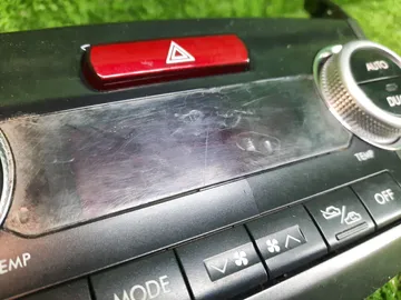 БЛОК УПРАВЛЕНИЯ КЛИМАТ КОНТРОЛЕМ НА SUBARU FORESTER SH5