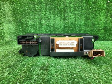 БЛОК УПРАВЛЕНИЯ КЛИМАТ КОНТРОЛЕМ НА NISSAN LIBERTY PM12