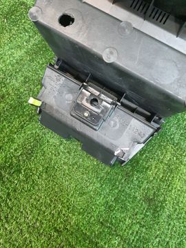 БЛОК УПРАВЛЕНИЯ КЛИМАТ КОНТРОЛЕМ НА TOYOTA COROLLA NZE121