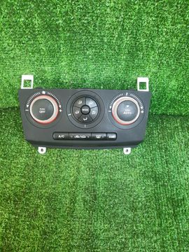 БЛОК УПРАВЛЕНИЯ КЛИМАТ КОНТРОЛЕМ НА MAZDA AXELA BK5P
