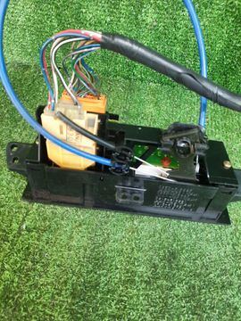 БЛОК УПРАВЛЕНИЯ КЛИМАТ КОНТРОЛЕМ НА TOYOTA SPRINTER AE110