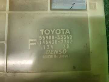 БЛОК УПРАВЛЕНИЯ КЛИМАТ КОНТРОЛЕМ НА TOYOTA CAMRY GRACIA SXV20