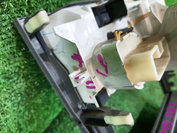 БЛОК УПРАВЛЕНИЯ КЛИМАТ КОНТРОЛЕМ НА TOYOTA COROLLA AE110