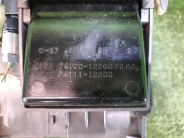 БЛОК УПРАВЛЕНИЯ КЛИМАТ КОНТРОЛЕМ НА TOYOTA COROLLA AE110