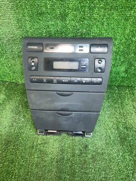 БЛОК УПРАВЛЕНИЯ КЛИМАТ КОНТРОЛЕМ НА TOYOTA COROLLA NZE121