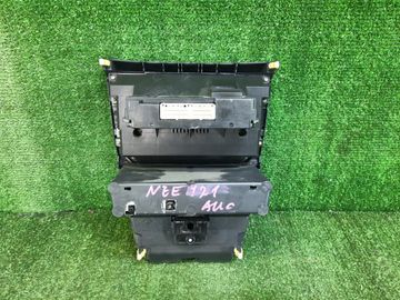 БЛОК УПРАВЛЕНИЯ КЛИМАТ КОНТРОЛЕМ НА TOYOTA COROLLA NZE121