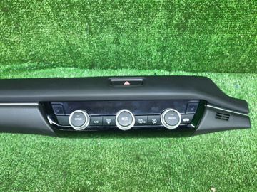 БЛОК УПРАВЛЕНИЯ КЛИМАТ КОНТРОЛЕМ НА HONDA VEZEL RV5