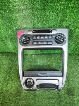 БЛОК УПРАВЛЕНИЯ КЛИМАТ КОНТРОЛЕМ НА TOYOTA SPRINTER CARIB AE111G