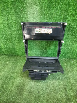 БЛОК УПРАВЛЕНИЯ КЛИМАТ КОНТРОЛЕМ НА TOYOTA SPRINTER CARIB AE111G