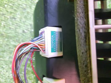 БЛОК УПРАВЛЕНИЯ КЛИМАТ КОНТРОЛЕМ НА TOYOTA VISTA SV50