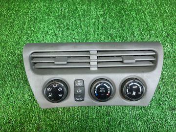 БЛОК УПРАВЛЕНИЯ КЛИМАТ КОНТРОЛЕМ НА TOYOTA VISTA SV50
