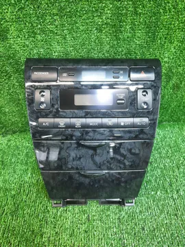 БЛОК УПРАВЛЕНИЯ КЛИМАТ КОНТРОЛЕМ НА TOYOTA COROLLA NZE121