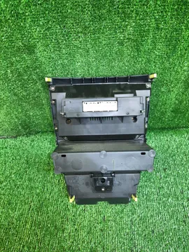 БЛОК УПРАВЛЕНИЯ КЛИМАТ КОНТРОЛЕМ НА TOYOTA COROLLA NZE121