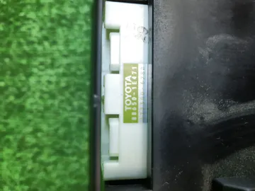 БЛОК УПРАВЛЕНИЯ КЛИМАТ КОНТРОЛЕМ НА TOYOTA COROLLA NZE121