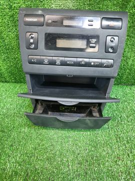 БЛОК УПРАВЛЕНИЯ КЛИМАТ КОНТРОЛЕМ НА TOYOTA COROLLA NZE121