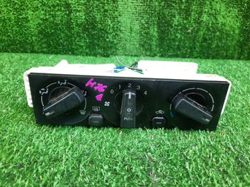 БЛОК УПРАВЛЕНИЯ КЛИМАТ КОНТРОЛЕМ НА MITSUBISHI PAJERO IO H76W