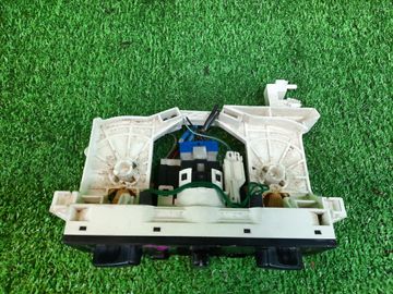 БЛОК УПРАВЛЕНИЯ КЛИМАТ КОНТРОЛЕМ НА MITSUBISHI PAJERO IO H76W