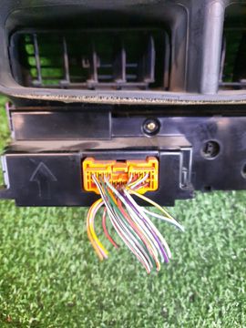 БЛОК УПРАВЛЕНИЯ КЛИМАТ КОНТРОЛЕМ НА TOYOTA CAMRY SV40