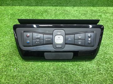 БЛОК УПРАВЛЕНИЯ КЛИМАТ КОНТРОЛЕМ НА NISSAN LEAF ZE1