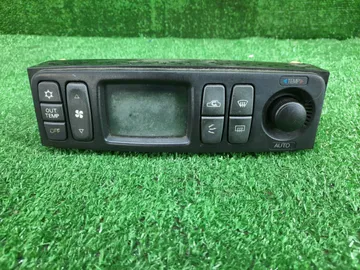 БЛОК УПРАВЛЕНИЯ КЛИМАТ КОНТРОЛЕМ НА MITSUBISHI GALANT EC5A
