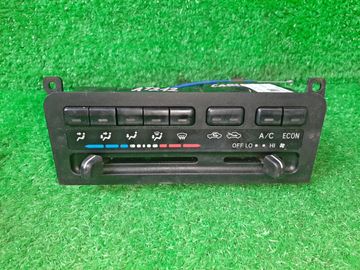 БЛОК УПРАВЛЕНИЯ КЛИМАТ КОНТРОЛЕМ НА TOYOTA CARINA AT212