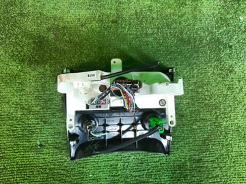 БЛОК УПРАВЛЕНИЯ КЛИМАТ КОНТРОЛЕМ НА NISSAN DUALIS J10