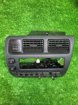 БЛОК УПРАВЛЕНИЯ КЛИМАТ КОНТРОЛЕМ НА TOYOTA SPRINTER AE100