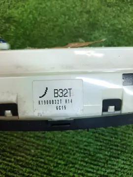 БЛОК УПРАВЛЕНИЯ КЛИМАТ КОНТРОЛЕМ НА MAZDA AXELA BKEP