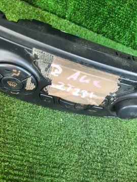 БЛОК УПРАВЛЕНИЯ КЛИМАТ КОНТРОЛЕМ НА TOYOTA CELICA ZZT231