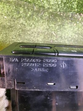 БЛОК УПРАВЛЕНИЯ КЛИМАТ КОНТРОЛЕМ НА TOYOTA CALDINA ST215