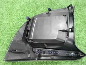 ЗАГЛУШКА БАМПЕРА НА LEXUS LS500H VXFA55