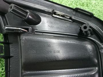 ЗАГЛУШКА БАМПЕРА НА HONDA STEPWGN RP1
