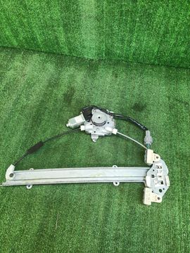 СТЕКЛОПОДЪЕМНИК НА NISSAN BLUEBIRD QU14