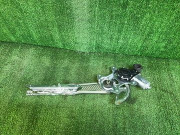 СТЕКЛОПОДЪЕМНИК НА TOYOTA VITZ NCP10