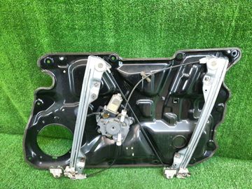 СТЕКЛОПОДЪЕМНИК НА NISSAN SKYLINE V35