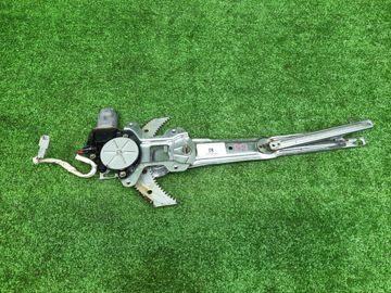 СТЕКЛОПОДЪЕМНИК НА HONDA STEPWGN RF1