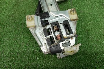 СТЕКЛОПОДЪЕМНИК НА MITSUBISHI PAJERO V87W