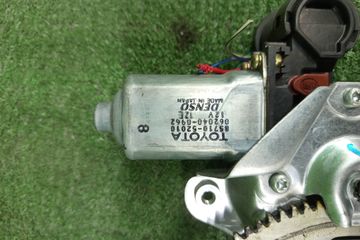 СТЕКЛОПОДЪЕМНИК НА TOYOTA VITZ SCP10