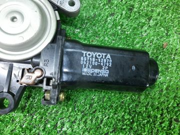 СТЕКЛОПОДЪЕМНИК НА TOYOTA SPRINTER AE100