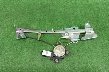 СТЕКЛОПОДЪЕМНИК НА TOYOTA MARK II GX90