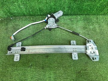 СТЕКЛОПОДЪЕМНИК НА HONDA ODYSSEY RA6