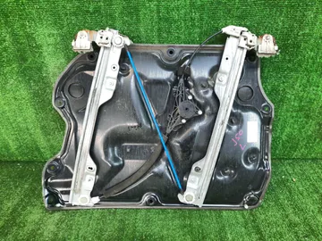 СТЕКЛОПОДЪЕМНИК НА NISSAN SKYLINE CROSSOVER J50