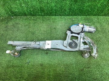 СТЕКЛОПОДЪЕМНИК НА SUBARU IMPREZA GG2