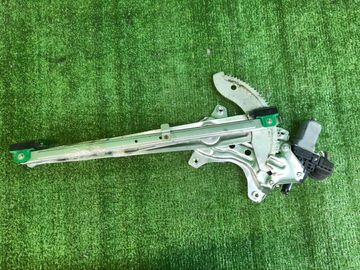 СТЕКЛОПОДЪЕМНИК НА TOYOTA RUSH J210E