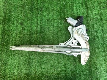 СТЕКЛОПОДЪЕМНИК НА TOYOTA RUSH J210E