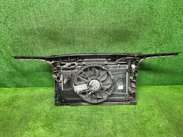 РАМКА РАДИАТОРА НА MAZDA AXELA BK5P ZY-VE